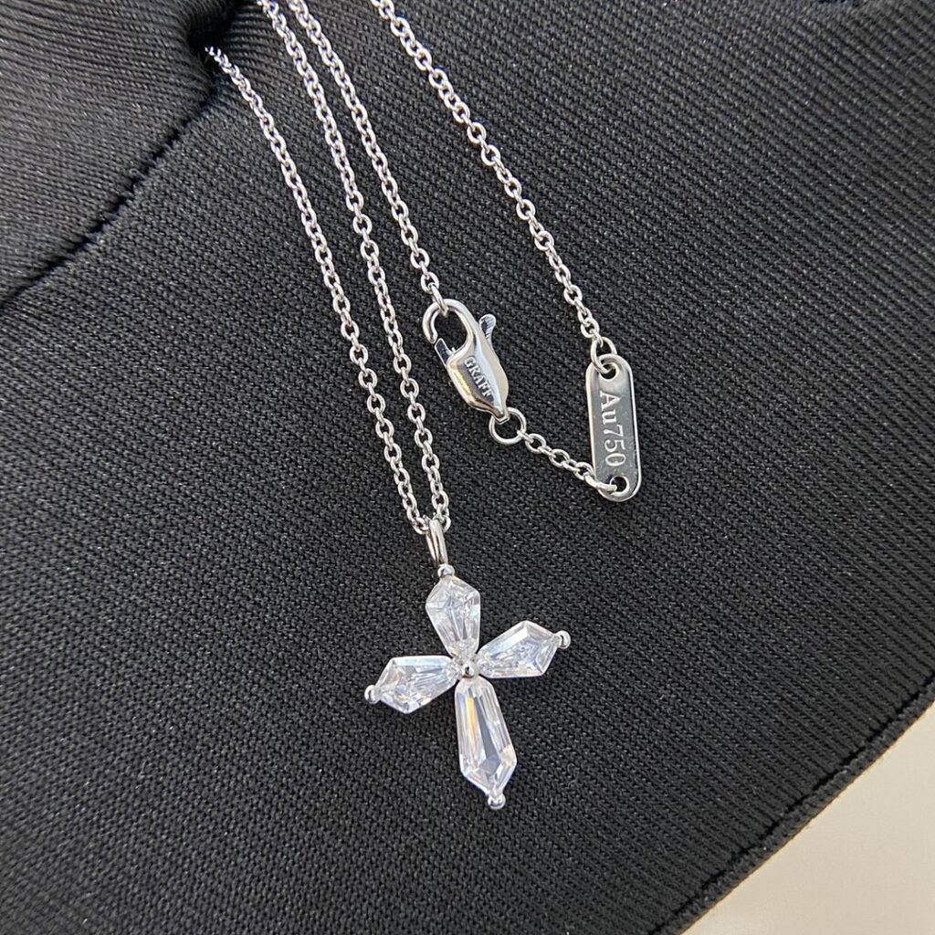Graff Jewelry Style 45