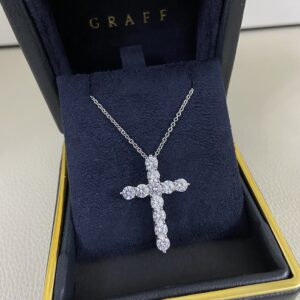 Graff Jewelry Style 40