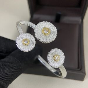 Jewelry Style 75