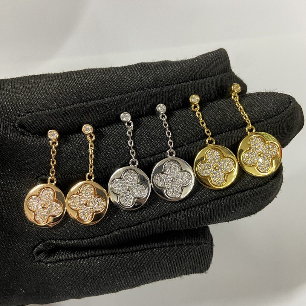 Louis Vuitton Jewelry Style 45