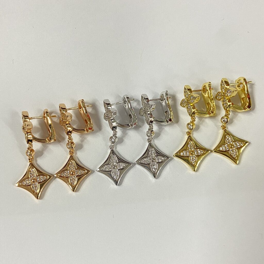 Louis Vuitton Jewelry Style 55