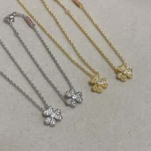 Van Cleef & Arpels Necklace Style 40 40