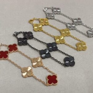 Van Cleef & Arpels Jewelry Style 50