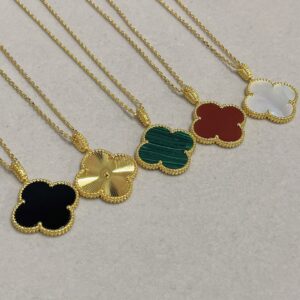 Van Cleef & Arpels Jewelry Style 60