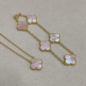 Van Cleef & Arpels Necklace Style 35 50