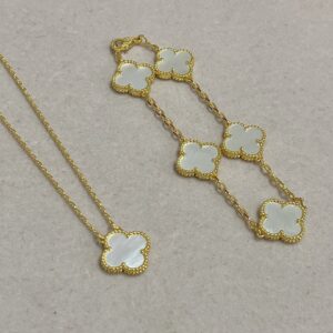 Van Cleef & Arpels Necklace Style 35 50