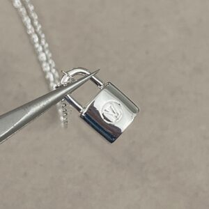 Louis Vuitton Jewelry Style 40