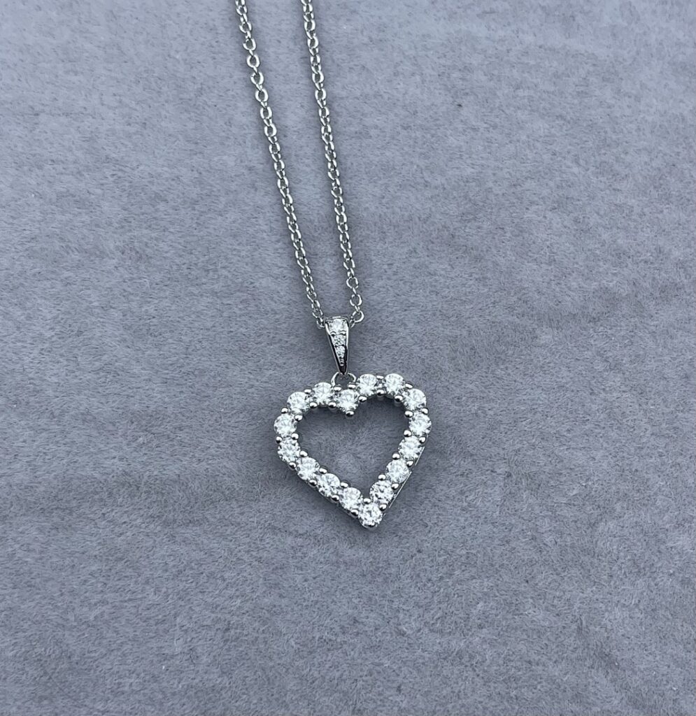 Graff Jewelry Style 50