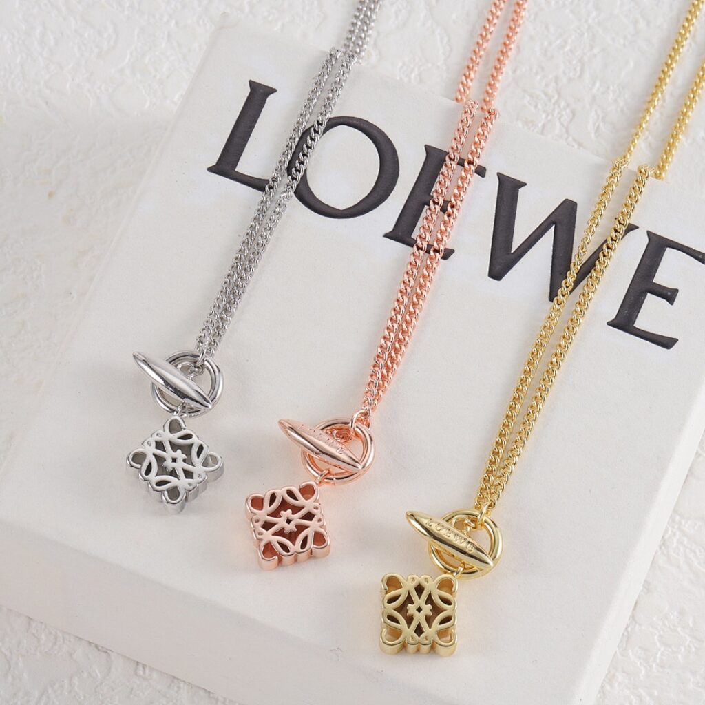 Loewe Jewelry Style 40