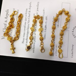 Jewelry Style 65