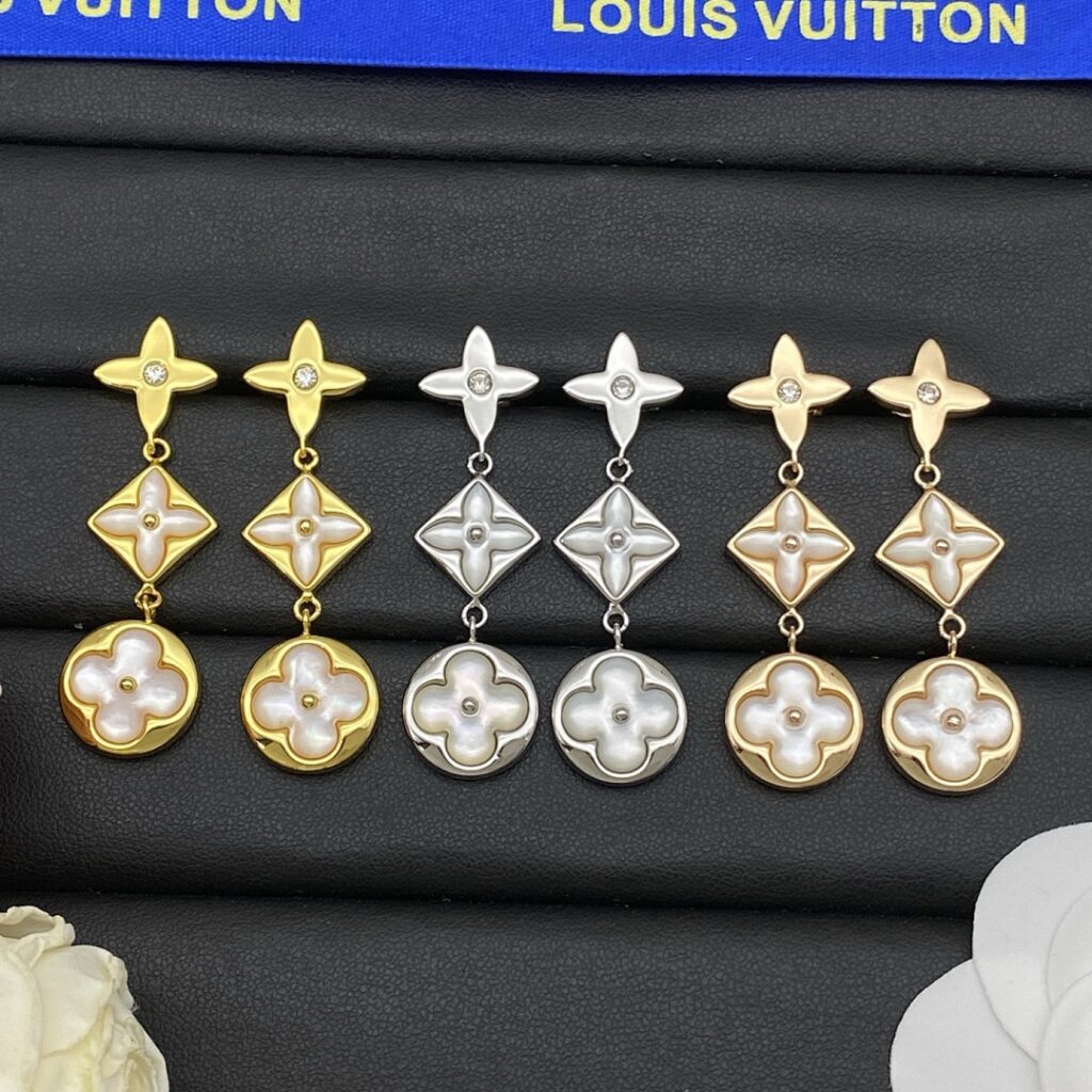 Louis Vuitton Jewelry Style 55