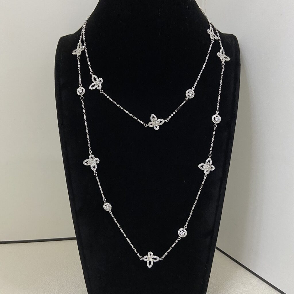 Graff Jewelry Style 70