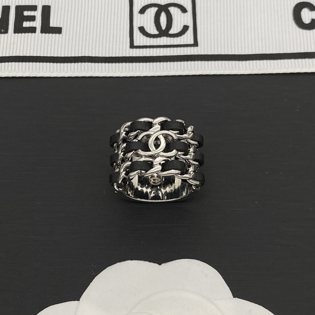 Chanel Jewelry Style 45 size678