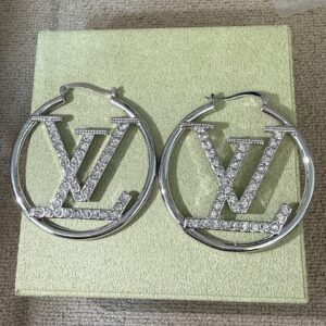 Louis Vuitton Jewelry Style 45 5cm