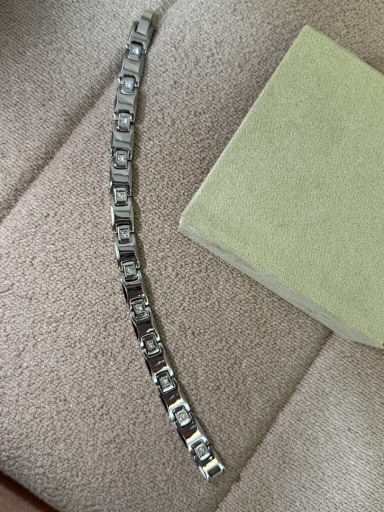 Cartier Bracelet Style 55