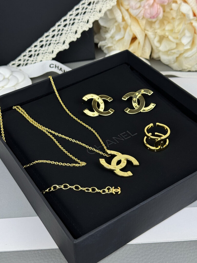 Chanel Necklace Style 60 55 50