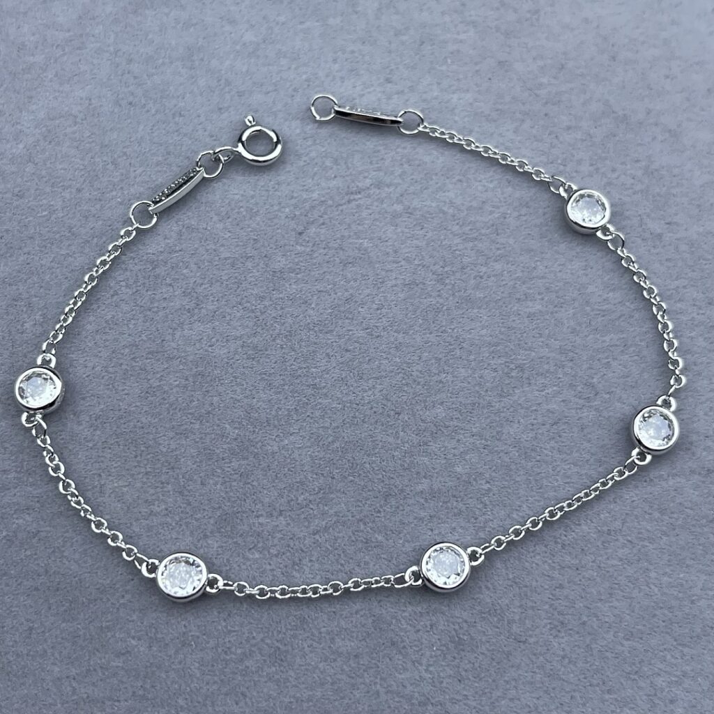 Tiffany Bracelet Style 50