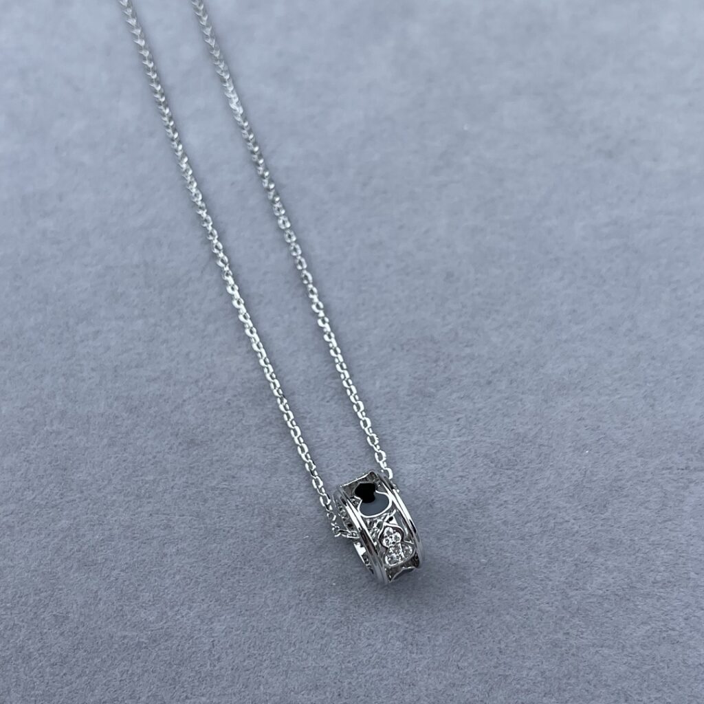 Qeelin Necklace Style 65