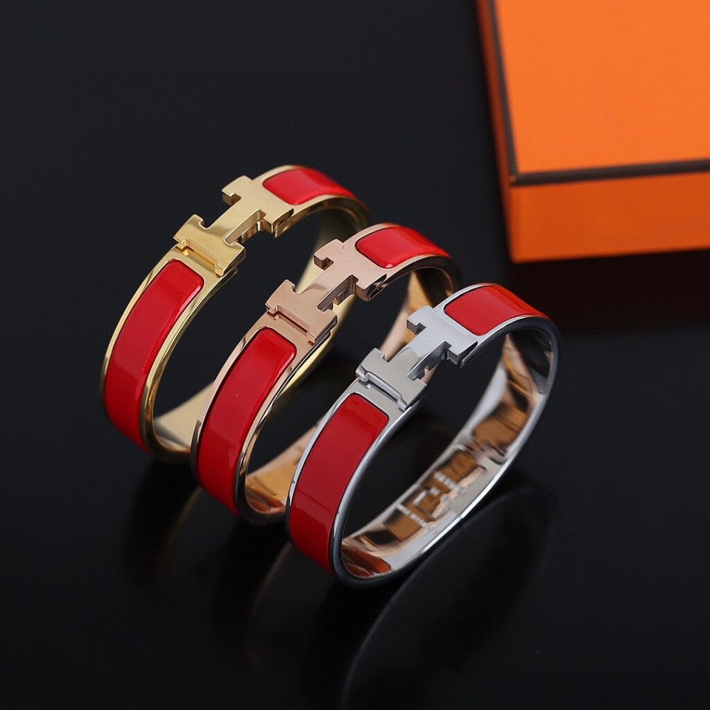 Jewelry Style 70 H