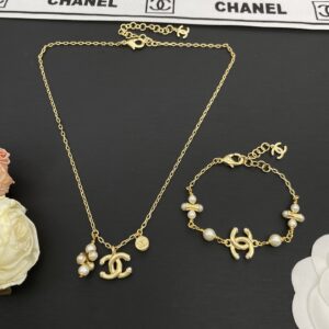 Chanel Necklace Style 45 50