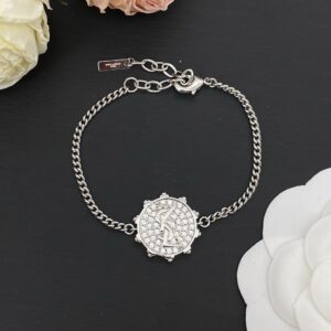 Jewelry Style 40
