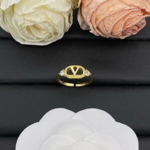 Valentino Jewelry Style 30