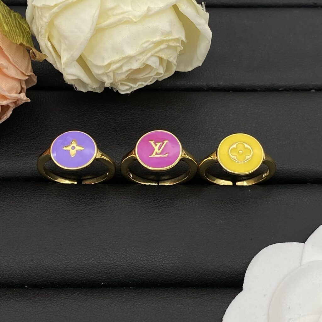 Louis Vuitton Jewelry Style 45