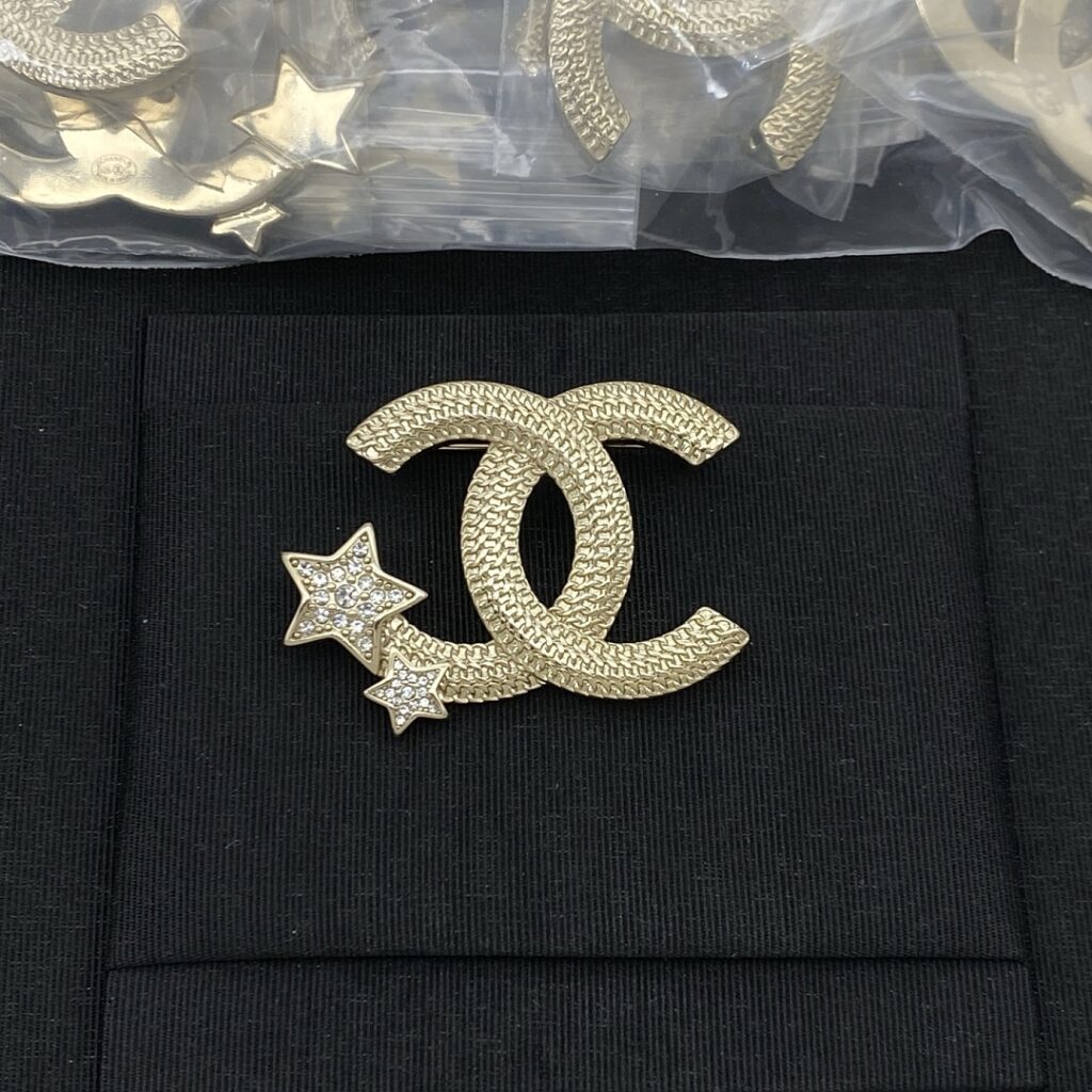 Chanel Jewelry Style 40