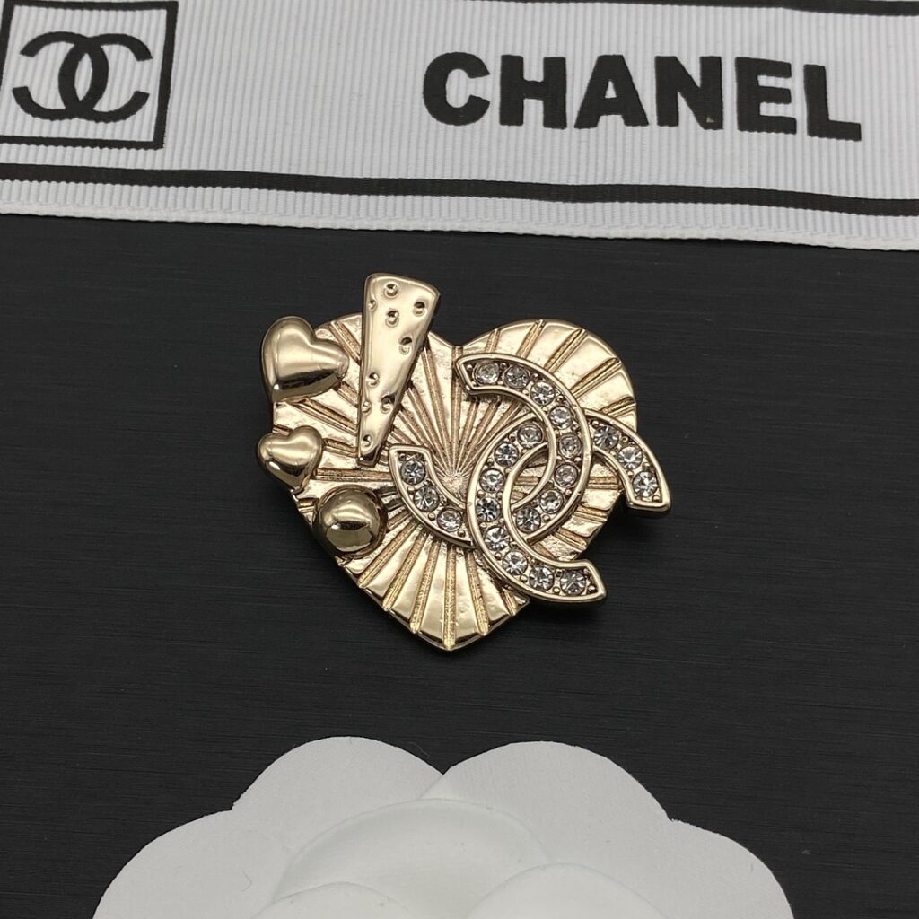 Chanel Jewelry Style 40