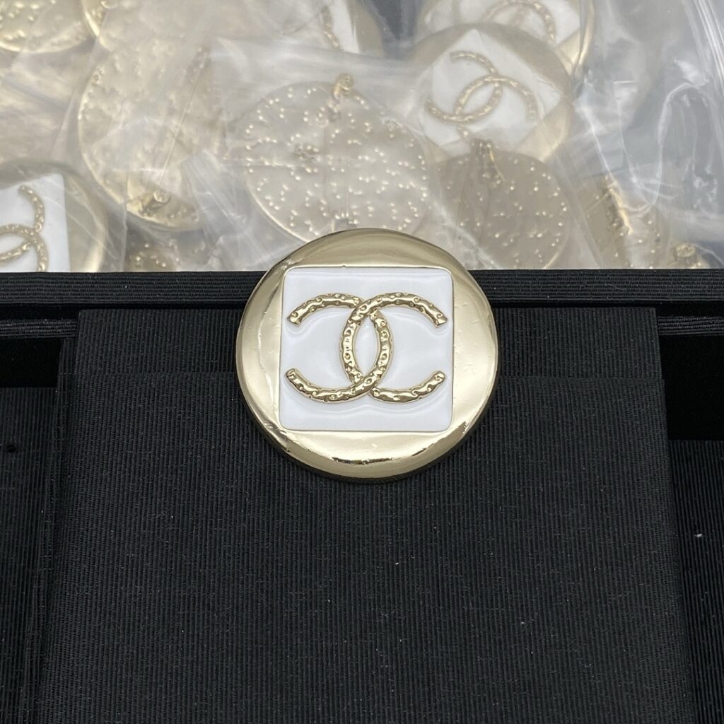 Chanel Jewelry Style 40