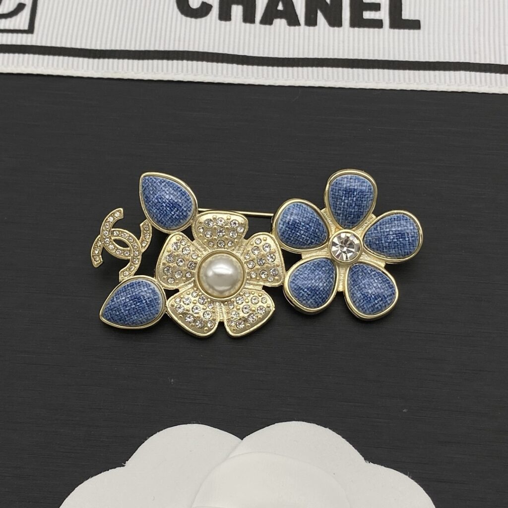 Chanel Jewelry Style 52