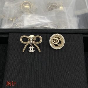 Chanel Jewelry Style 40