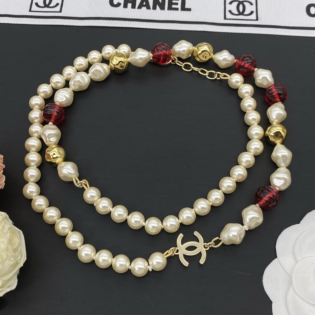 Chanel Jewelry Style 68