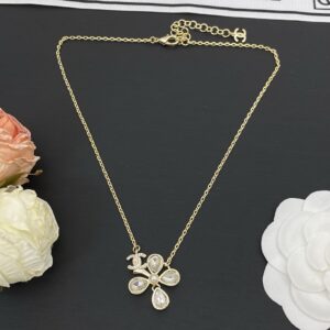 Chanel Jewelry Style 40