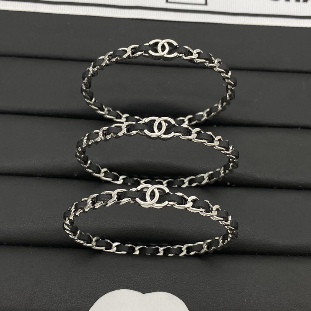 Chanel Jewelry Style 70