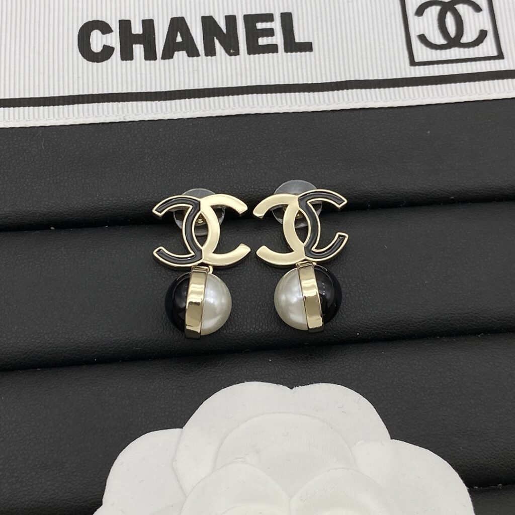Chanel Jewelry Style 42