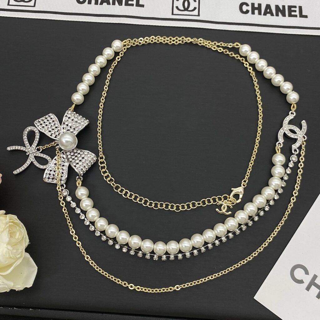 Chanel Jewelry Style 75