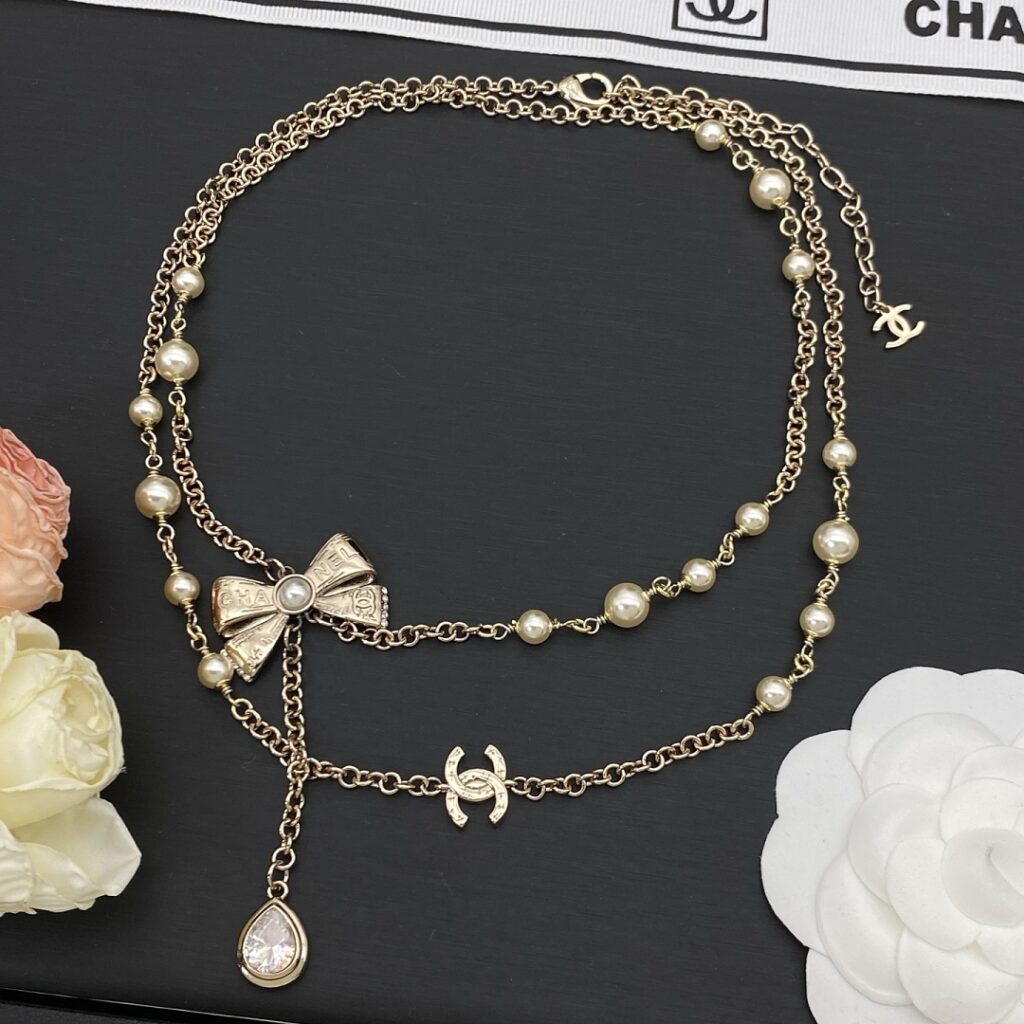 Chanel Jewelry Style 68