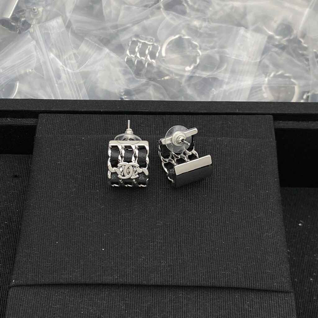 Chanel Jewelry Style 42