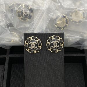 Chanel Jewelry Style 40