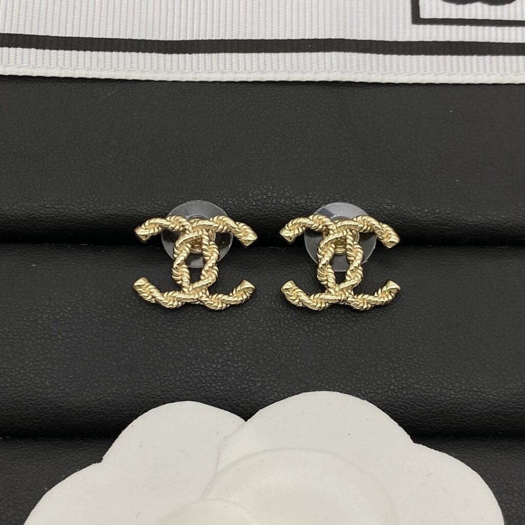 Chanel Jewelry Style 32