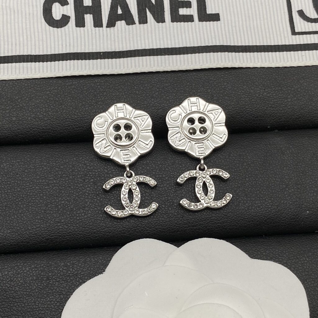 Chanel Jewelry Style 37