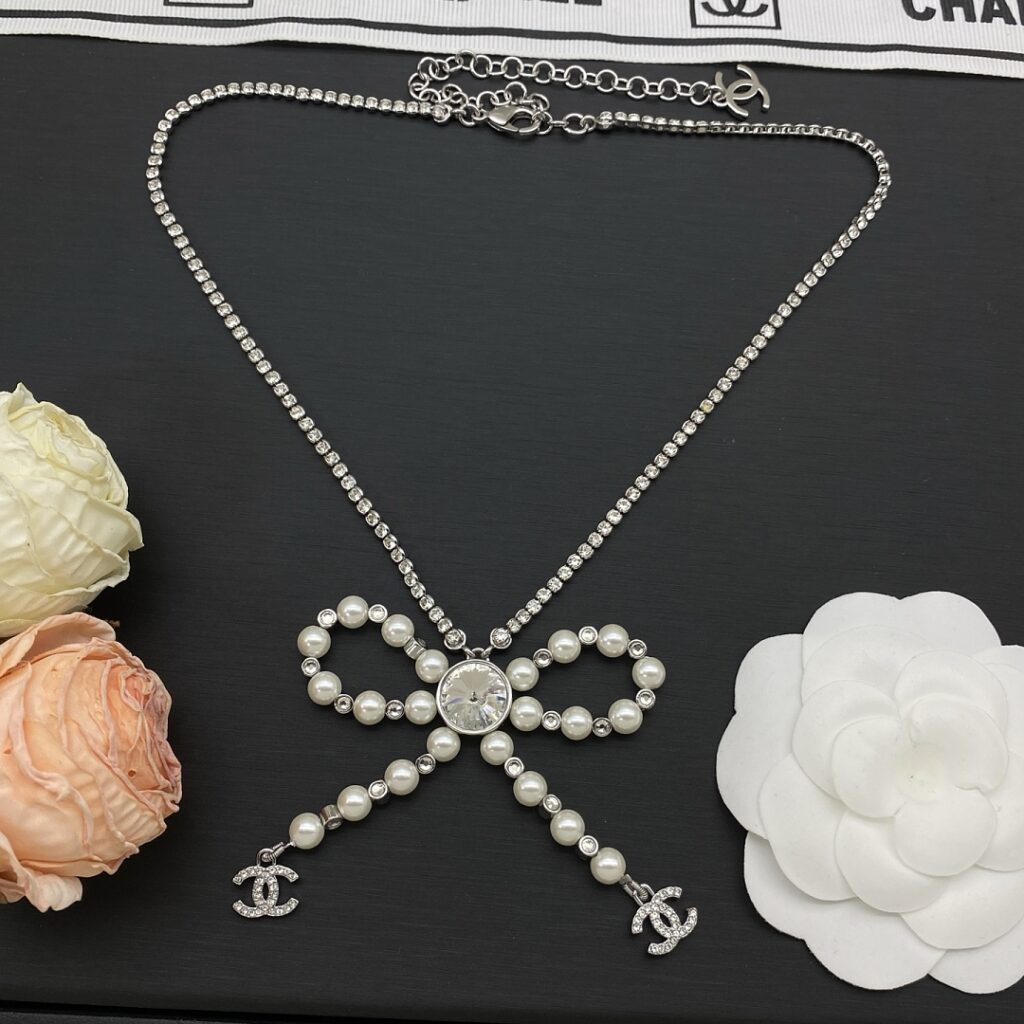 Chanel Jewelry Style 55