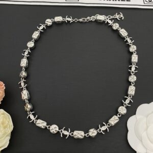 Chanel Jewelry Style 80