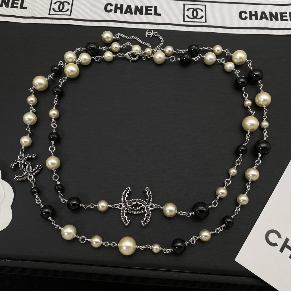 Chanel Jewelry Style 85