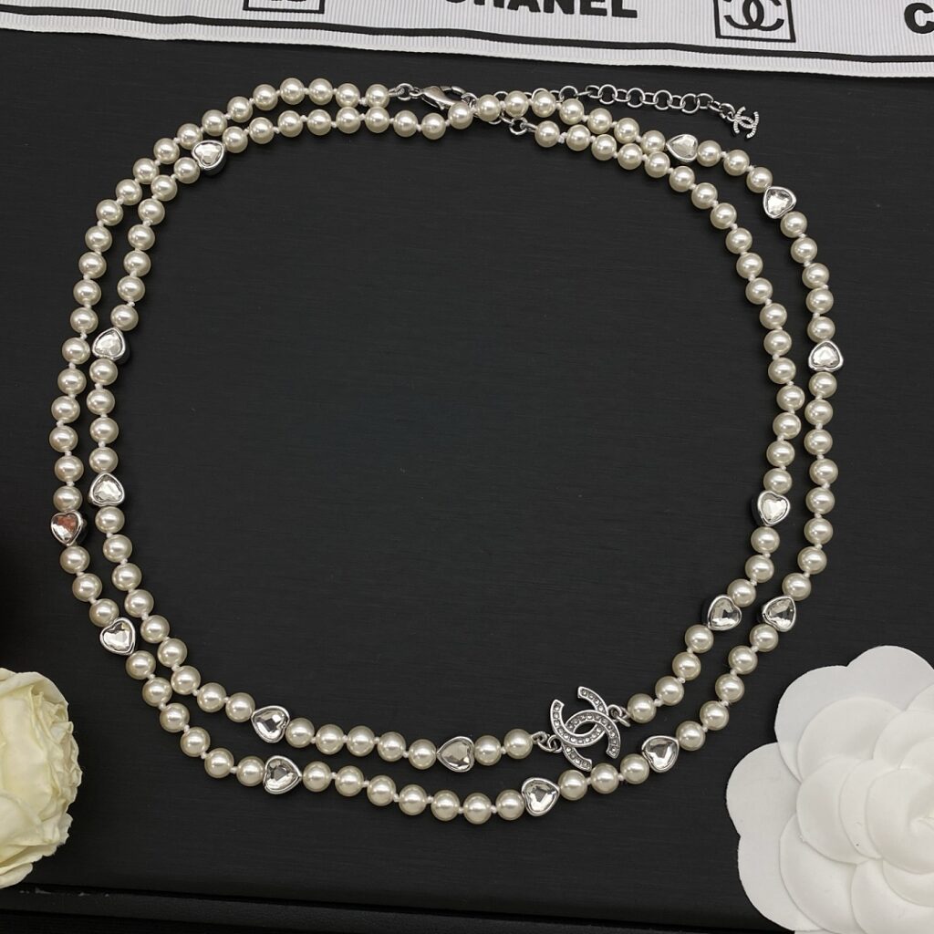 Chanel Jewelry Style 68