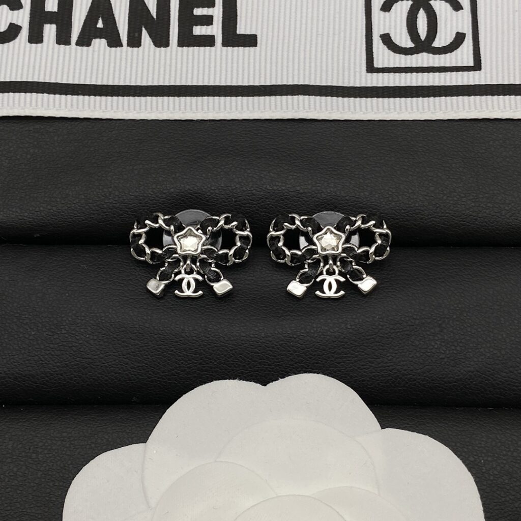 Chanel Jewelry Style 37