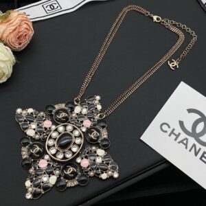 Chanel Jewelry Style 100