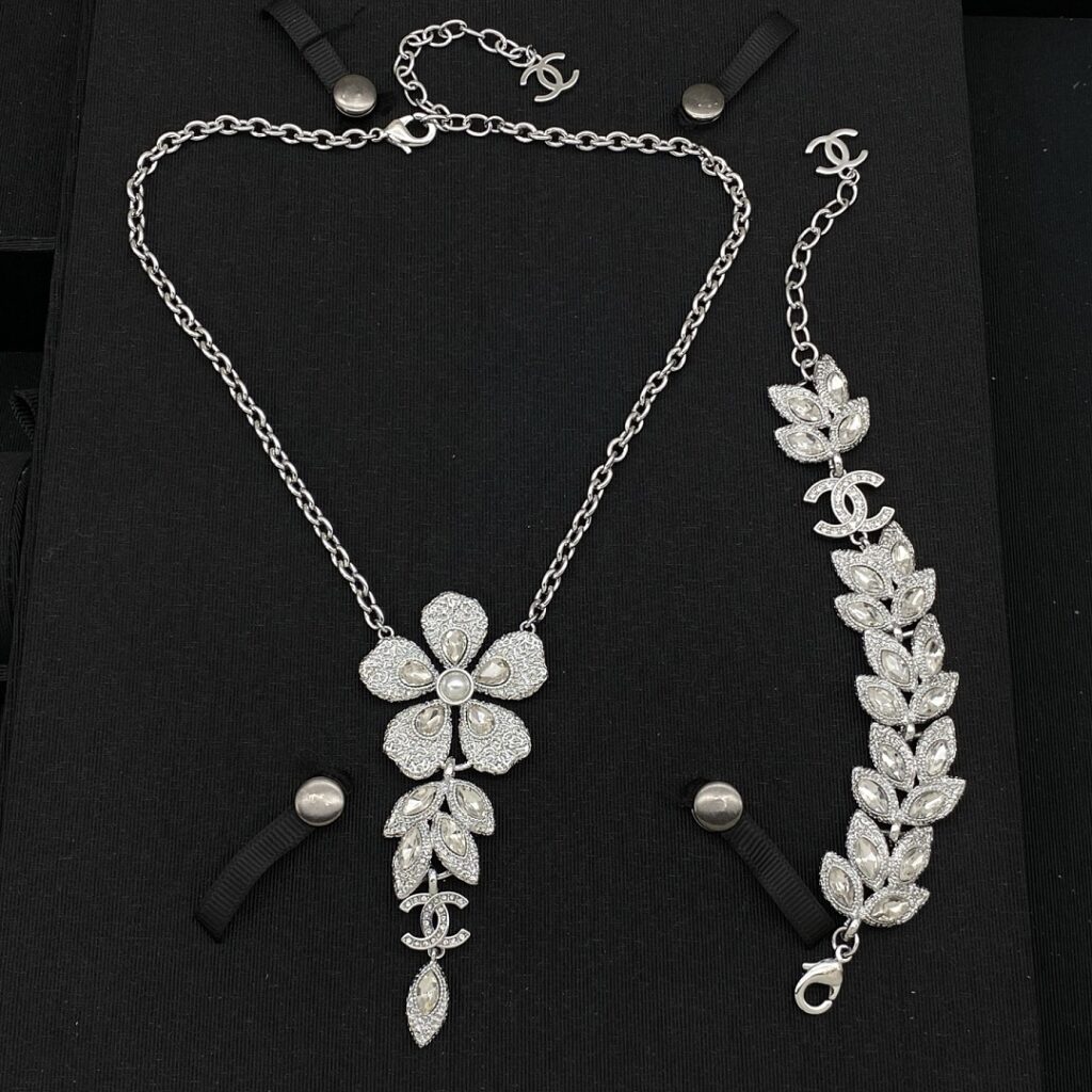 Chanel Jewelry Style 65