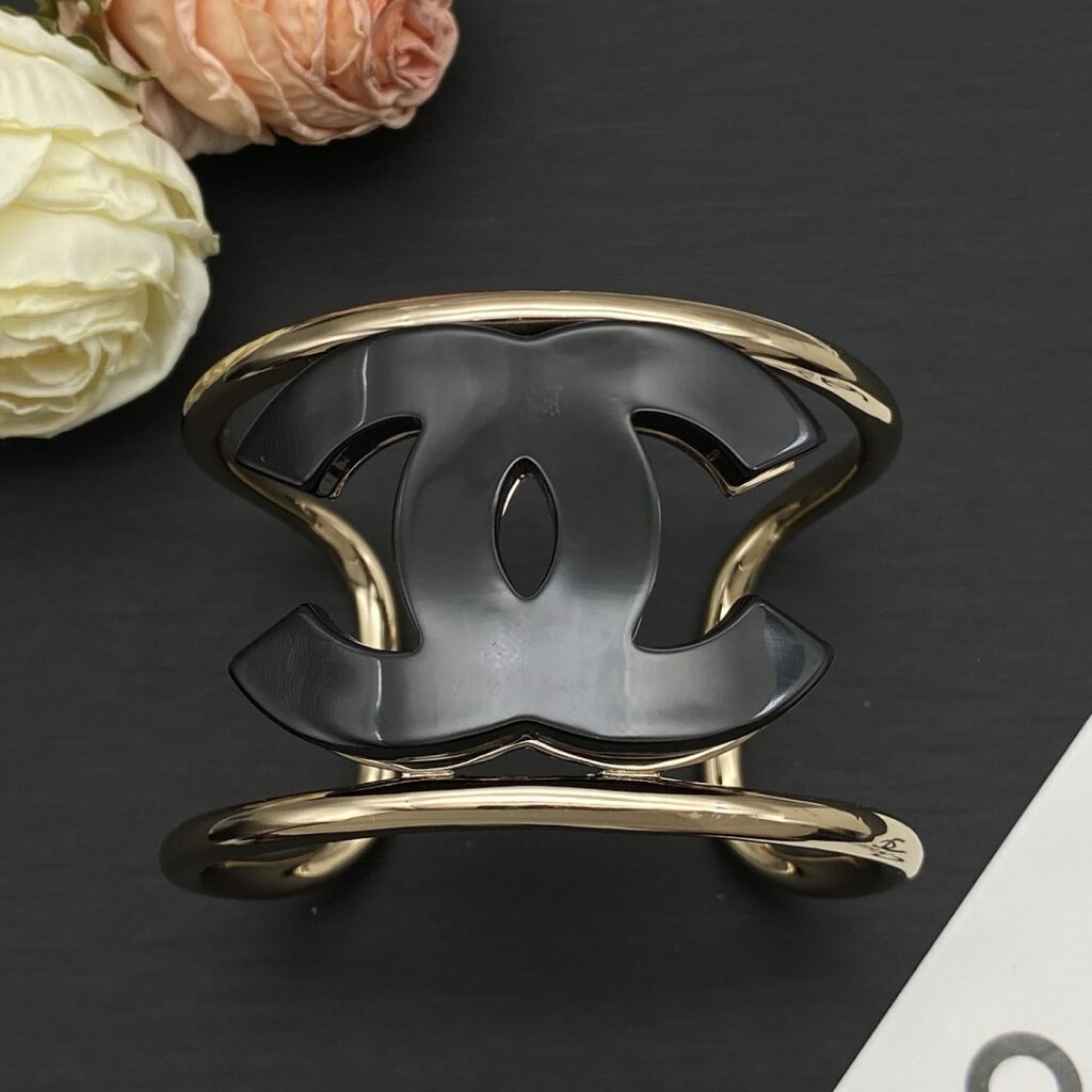 Chanel Jewelry Style 68